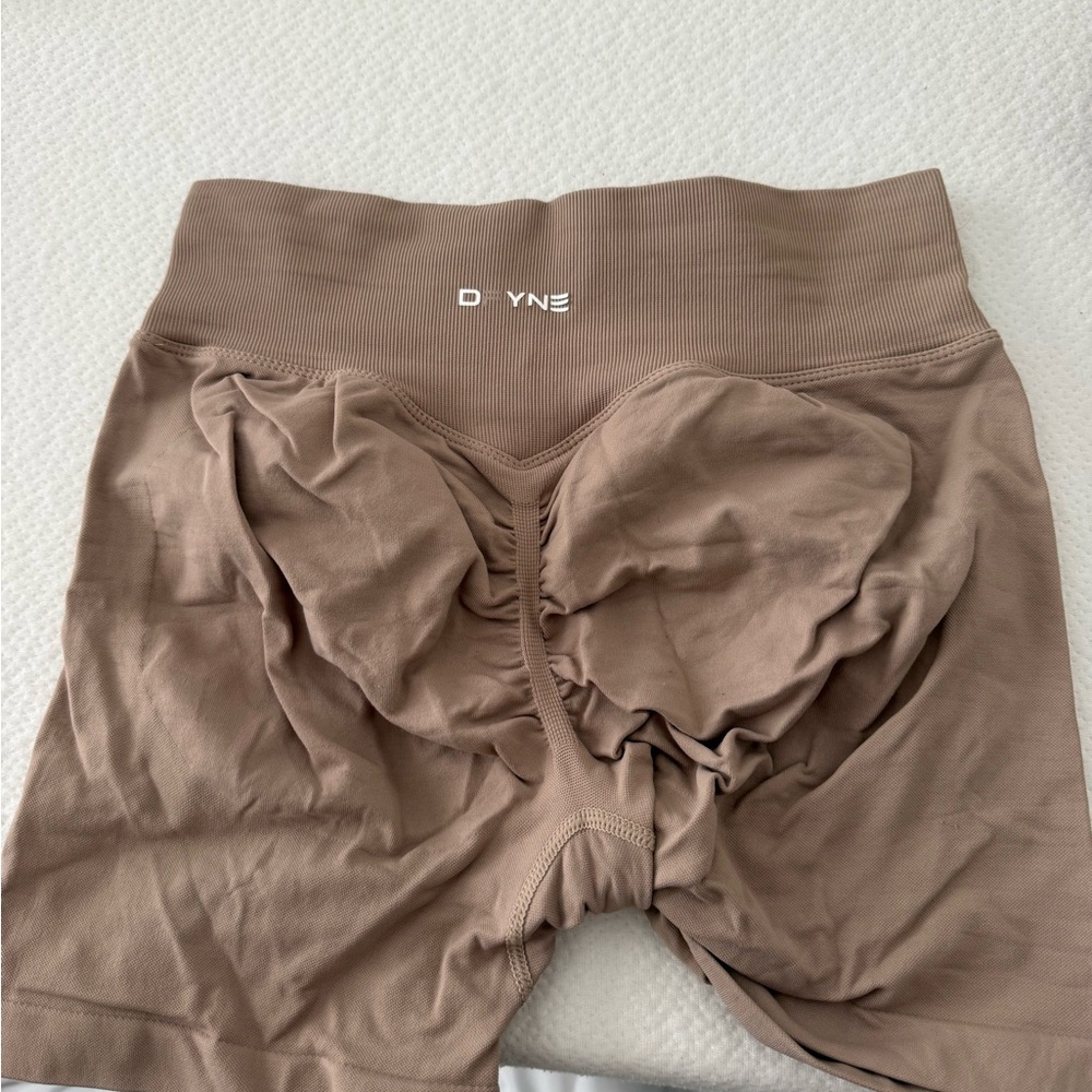 Dyne Brown High-Waisted Shorts